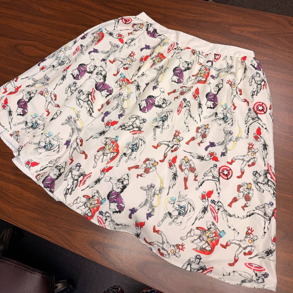 Her Universe Marvel Avengers Retro Style Skirt 2X